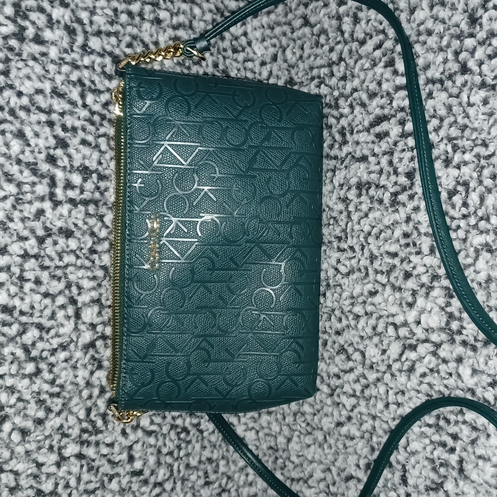 Calvin Klein crossbody